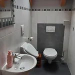 Apartamento Jutta By Interhome